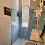 Lili House Δωμάτια σε οικογενειακή κατοικία