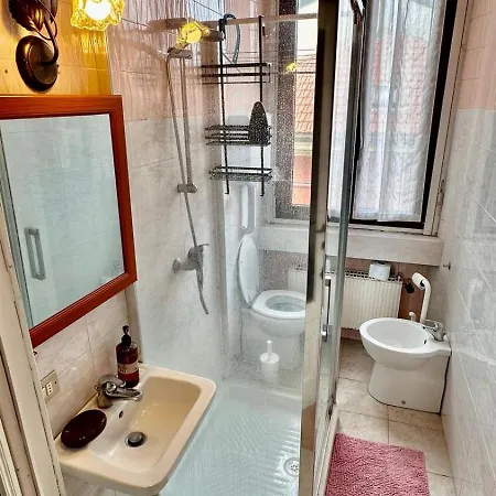 Lili House Homestay szállás Milánó
