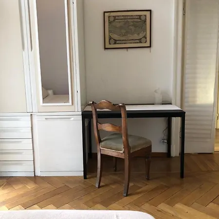 Homestay szállás Lili House Milánó